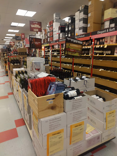 Wine Store «Total Wine & More», reviews and photos, 46301 Potomac Run Plaza, Sterling, VA 20164, USA