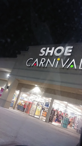 Shoe Store «Shoe Carnival», reviews and photos, 2530 W 94th St, Evergreen Park, IL 60805, USA