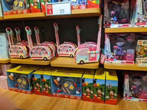 Toy Store «Disney Store», reviews and photos, 1961 Chain Bridge Rd, McLean, VA 22102, USA