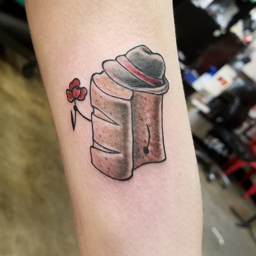 Tattoo Shop «Under the Needle», reviews and photos, 2118 2nd Ave, Seattle, WA 98121, USA