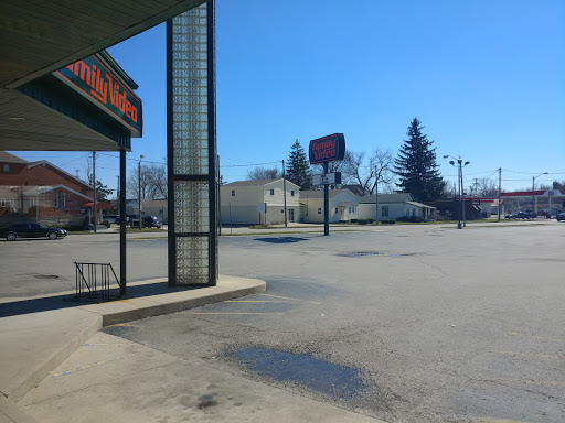 Movie Rental Store «Family Video», reviews and photos, 3220 S Washington St, Marion, IN 46953, USA