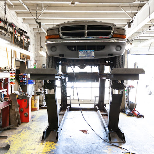 Auto Repair Shop «Autobahn Car Repair», reviews and photos, 2034 Saw Mill River Rd, Yorktown Heights, NY 10598, USA