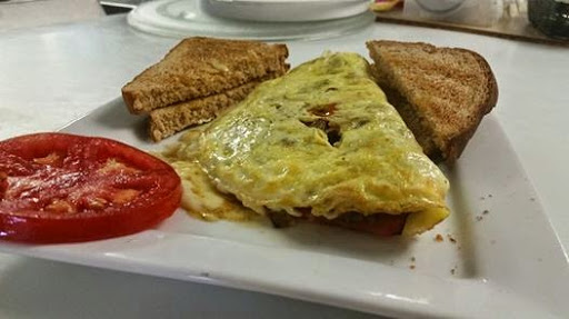 American Restaurant «Two Dads Cafe n Catering», reviews and photos, 301 E Sullivan St, Kingsport, TN 37660, USA