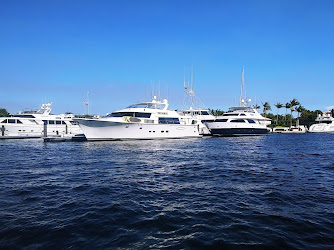 Marina One Yacht Club