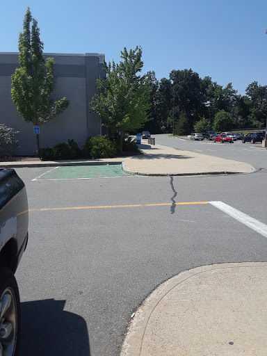 Office Supply Store «Staples», reviews and photos, 41 Nashua Rd, Londonderry, NH 03053, USA