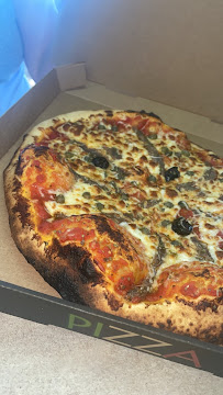 Photos du propriétaire du Pizzeria La pizza au feu de bois à Longeville-sur-Mer - n°5