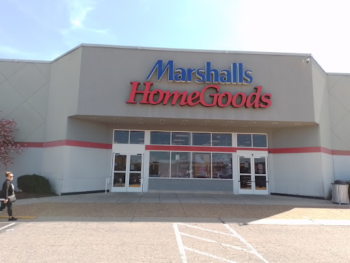 Department Store «Marshalls & HomeGoods», reviews and photos, 2700 Potomac Mills Cir, Woodbridge, VA 22192, USA