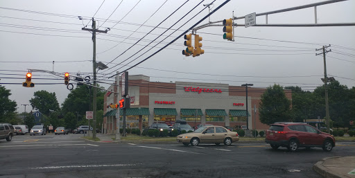 Drug Store «Walgreens», reviews and photos, 241 N Washington Ave, Bergenfield, NJ 07621, USA