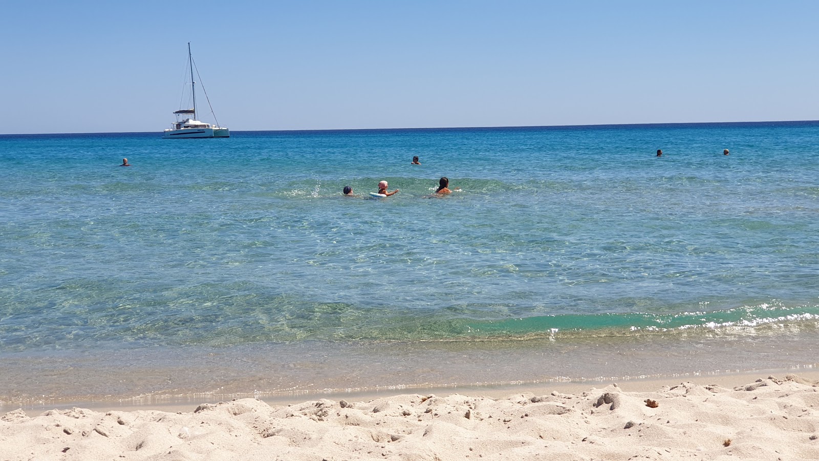 Foto de Spiaggia Cannazzellu con parcialmente limpio nivel de limpieza