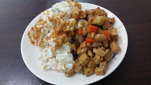 台北市中正區美食 觀音亭素食 網友評價 菜單 推薦餐點 食記 外送優惠 飢餓黑熊app