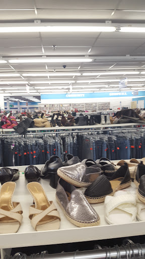 Thrift Store «Goodwill Industries of the Chesapeake, Inc.», reviews and photos, 674 Old Mill Rd, Millersville, MD 21108, USA