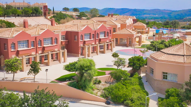 Ζήνωνος, Σπάτα 190 04