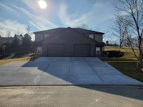 Step Above Realty LLC - Photo 8 - Car repair in Hollister, MO, Dayton