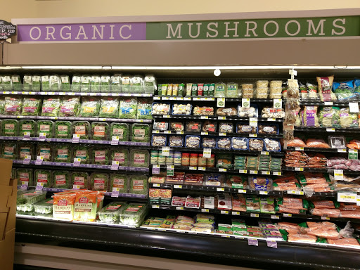 Grocery Store «Lowes Foods of Leland», reviews and photos, 1152 East Cutlar Crossing, Leland, NC 28451, USA