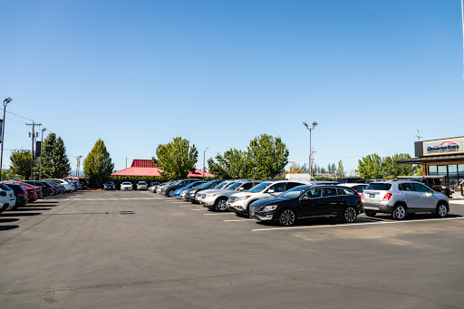 Used Car Dealer «Beaverton Car Company», reviews and photos, 10680 SW Canyon Rd, Beaverton, OR 97005, USA