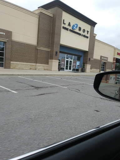 Furniture Store «La-Z-Boy Furniture Galleries», reviews and photos, 8600 NE Flintlock Rd, Kansas City, MO 64157, USA