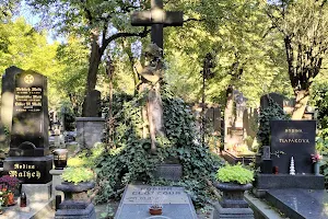 Olšany Cemetery image