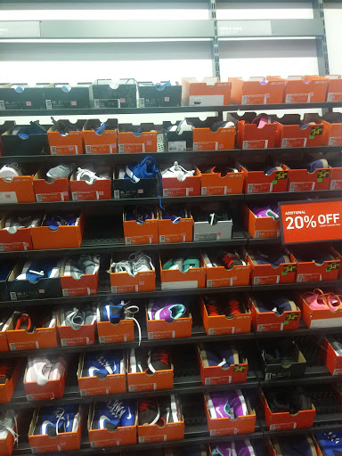 Clothing Store «Nike Factory Store», reviews and photos, 2350 Grand Cypress Dr #350, Wesley Chapel, FL 33544, USA