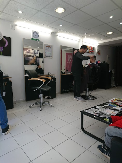 Rayane coiffeur troyes Troyes