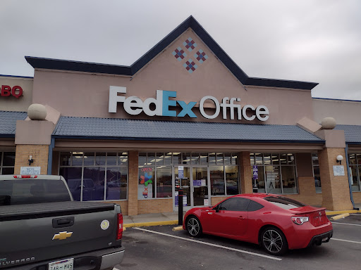 10205 Kingston Pike, Knoxville, TN 37922, USA