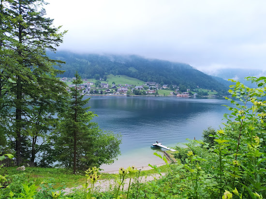 Grundlsee Beach