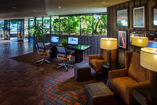 Hotel «DoubleTree by Hilton Phoenix Tempe», reviews and photos, 2100 S Priest Dr, Tempe, AZ 85282, USA