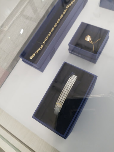 Department Store «Saks OFF 5TH», reviews and photos, 1680 E Monte Vista Ave, Vacaville, CA 95688, USA