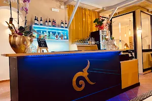 Yaimai Thai Restaurant & Cocktail Bar image