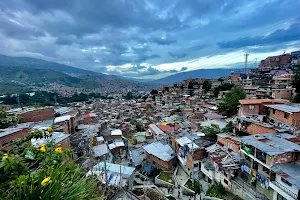 Comuna 13 image