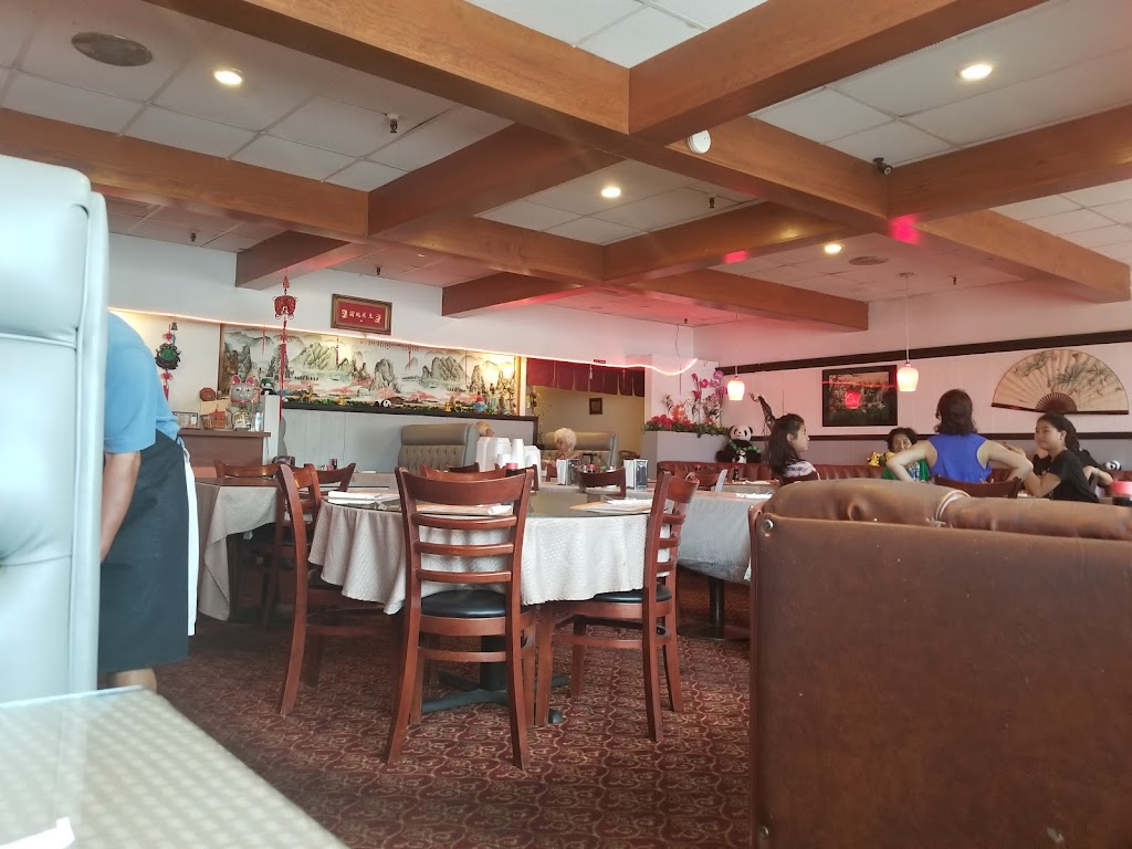 Panda Chinese & Cajun Seafood Restaurant 92284