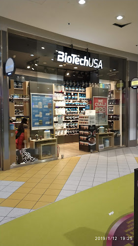 BioTechUSA Dunakeszi Auchan, Korzó üzletsor - Dunakeszi