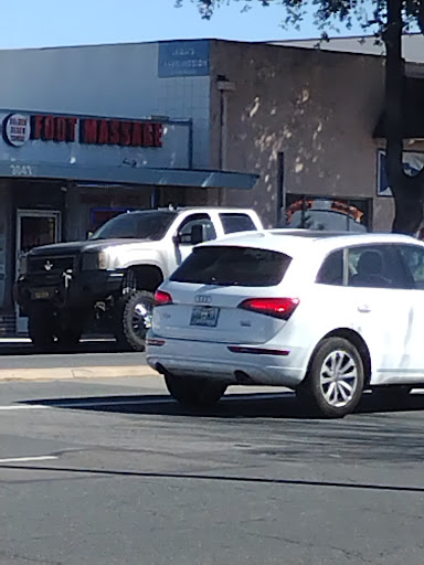 Tattoo Shop «Dire Wolf Tattoo and Fine Art», reviews and photos, 3041 Thousand Oaks Blvd, Thousand Oaks, CA 91362, USA