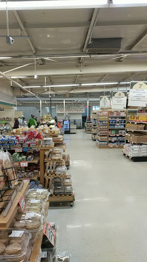 Grocery Store «Town & Country Foods», reviews and photos, 219 N 19th Ave, Bozeman, MT 59718, USA