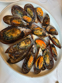 Moule du Restaurant français Le Chardenoux Cyril Lignac à Paris - n°13