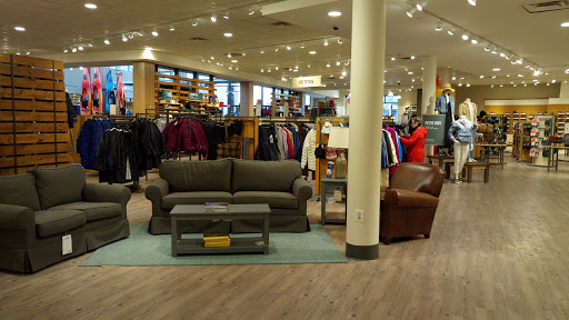Clothing Store «L.L. Bean», reviews and photos, 8095 Tysons Corner Center, McLean, VA 22102, USA