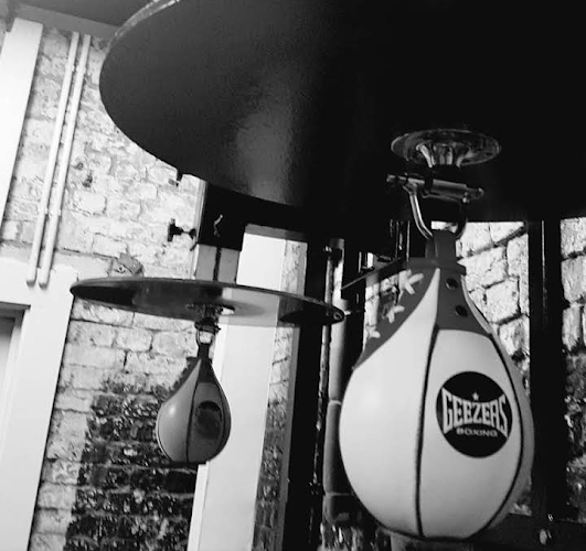 Comments and reviews of St Pancras Boxing Club.