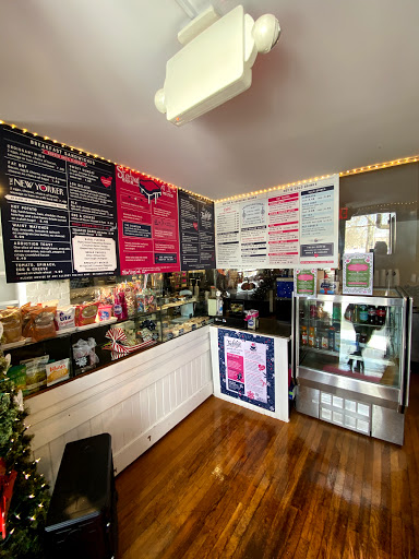 Coffee Shop «Indulge Coffee and Sandwich Co.», reviews and photos, 17 High St, Stonington, CT 06378, USA