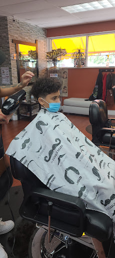 Barber Shop «Amici Barber Shop», reviews and photos, 1431 Alton Rd, Miami Beach, FL 33139, USA