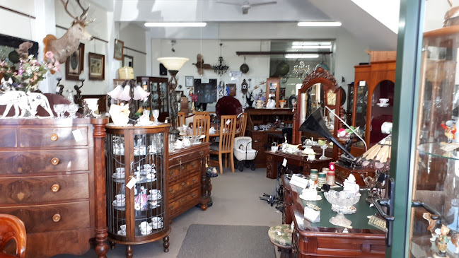 Reviews of Katikati Antiques & Interiors in Katikati - Furniture store