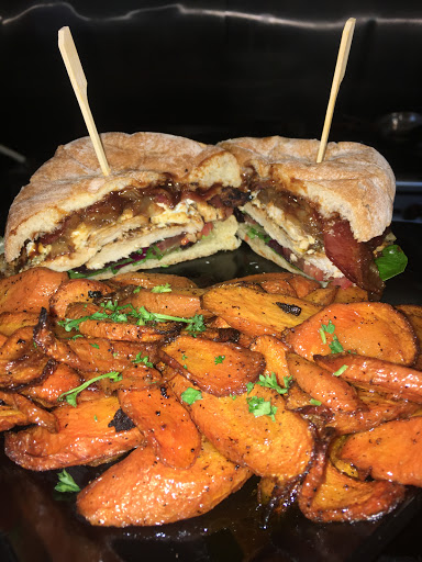 Restaurant «Rip City Grill Restaurant», reviews and photos, 6036 SE Division St, Portland, OR 97206, USA