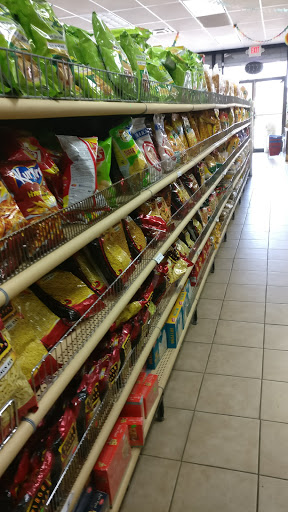 Grocery Store «Royal Indian Grocery», reviews and photos, 560 New Park Ave, West Hartford, CT 06110, USA