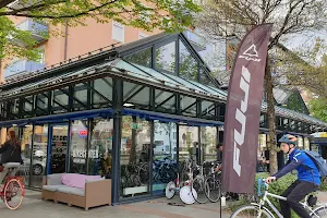 Super Cycling Store - Fahrrad / e-Bike / Verkauf / Service / Reparatur image