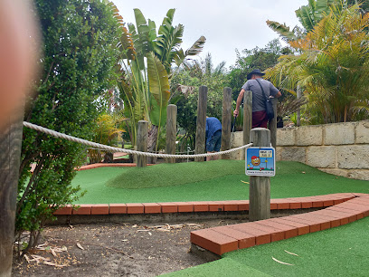 Miniature golf course