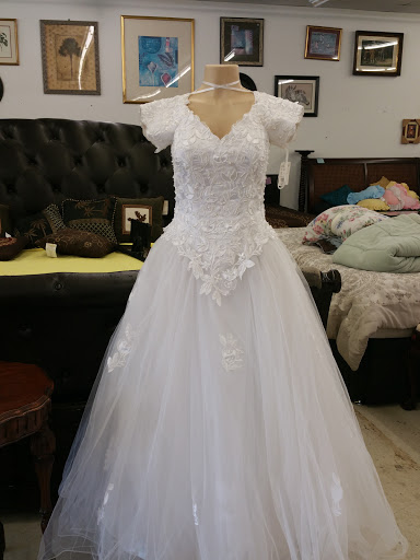 Thrift Store «JUNK 4 UR TRUNK THRIFT STORE», reviews and photos, 5494 New Jesup Hwy, Brunswick, GA 31523, USA