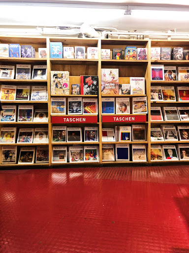 Book Store «Strand Bookstore», reviews and photos, 828 Broadway, New York, NY 10003, USA