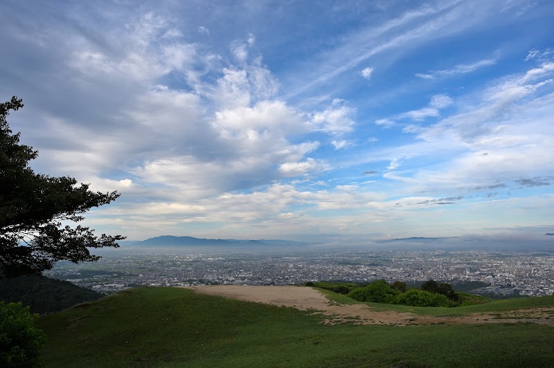 若草山頂駐車場