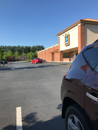 Supermarket «ALDI», reviews and photos, 200 W Village Dr, Woodstock, GA 30188, USA