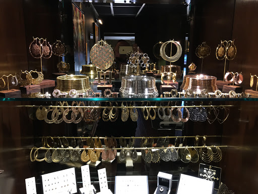 Body Piercing Shop «The Parlour», reviews and photos, 437 Franklin St Suite 1, Buffalo, NY 14202, USA