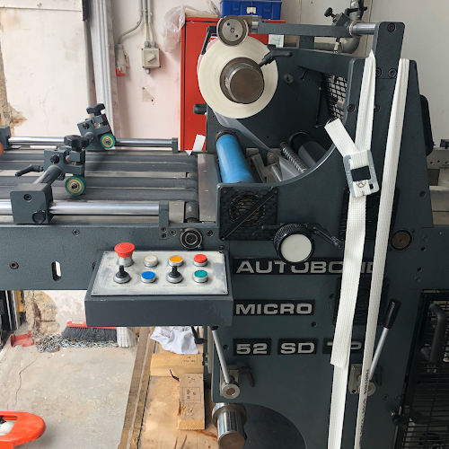 Comentarii opinii despre MNA Group Kft.