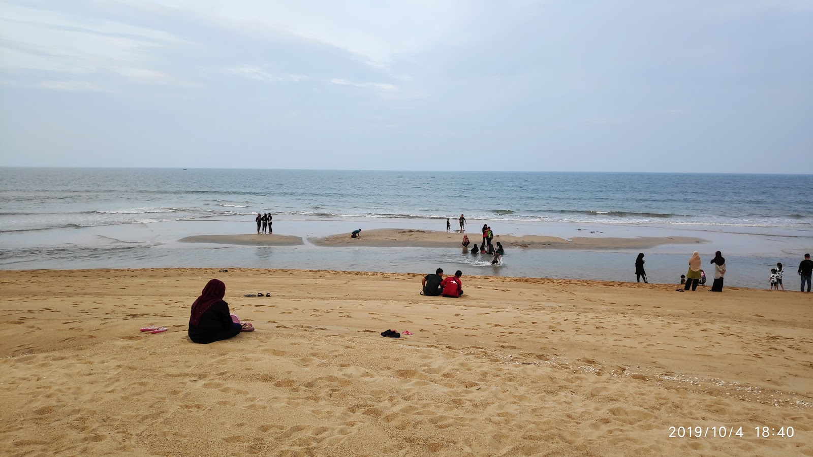 Photo de Petak Beach zone des équipements